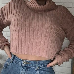 cropped turtle neck